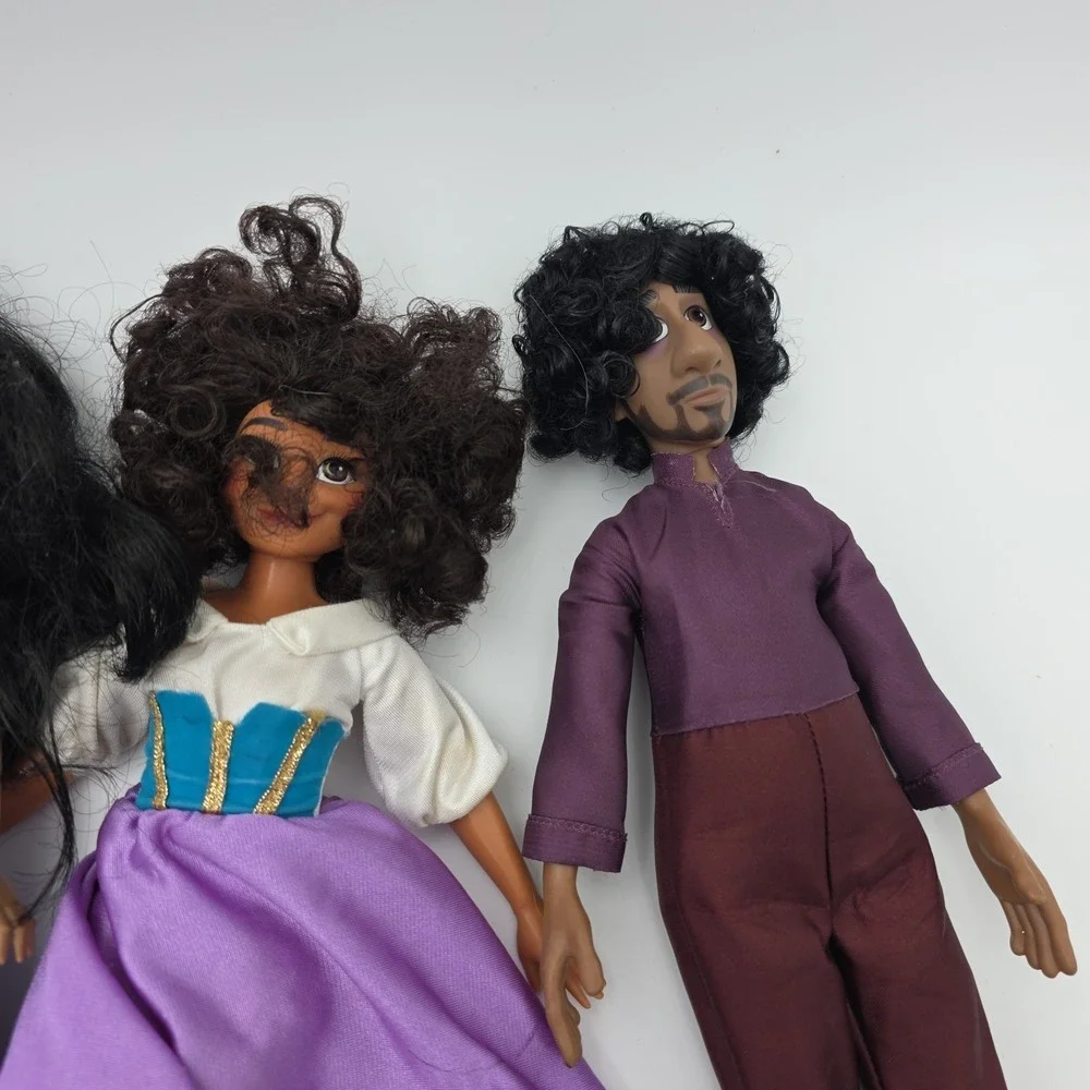 Disney Encanto Doll Figure Set Of 10, Bruno, Isabela, Mirabel, Antonio, Luisa